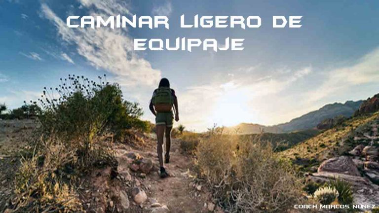 caminar ligero de equipaje
